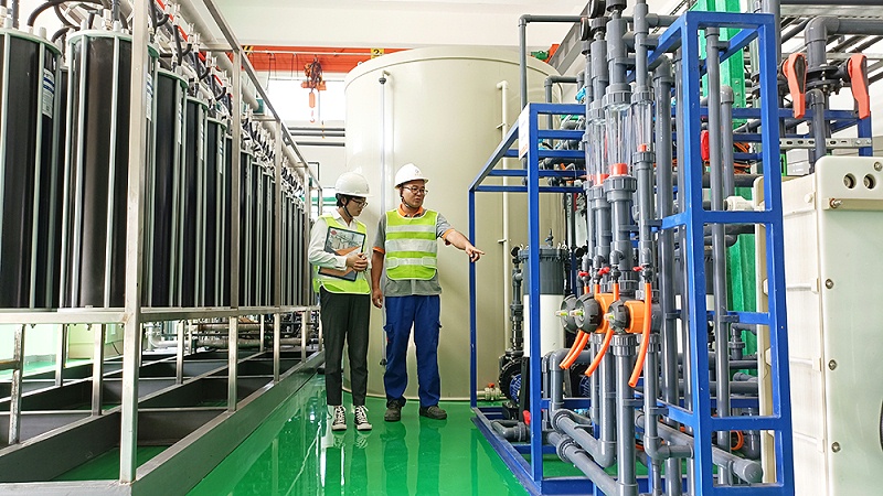 污水處理設(shè)備