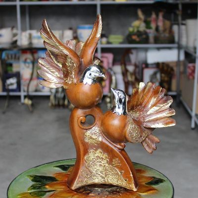 創(chuàng)意與寓意的優(yōu)雅棲居 批發(fā)樹脂工藝鴿子擺件，妝點家居與饋贈的藝術